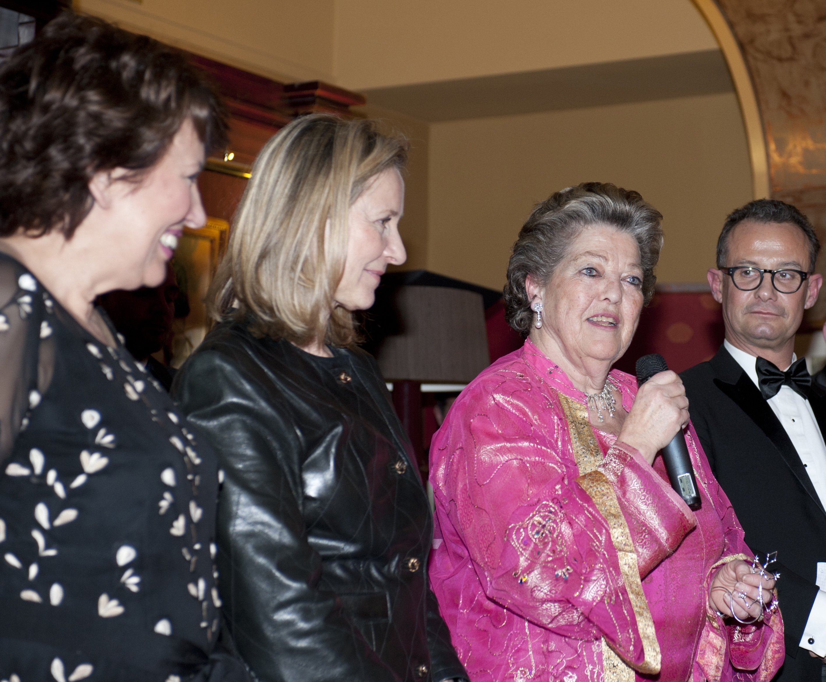 Roselyne BACHELOT – Armelle CEGLEC – S.A.R la princesse Chantal de FRANCE – Francis BAILLET Roselyne BACHELOT - Armelle CEGLEC - S.A.R la princesse Chantal de FRANCE - Francis BAILLET