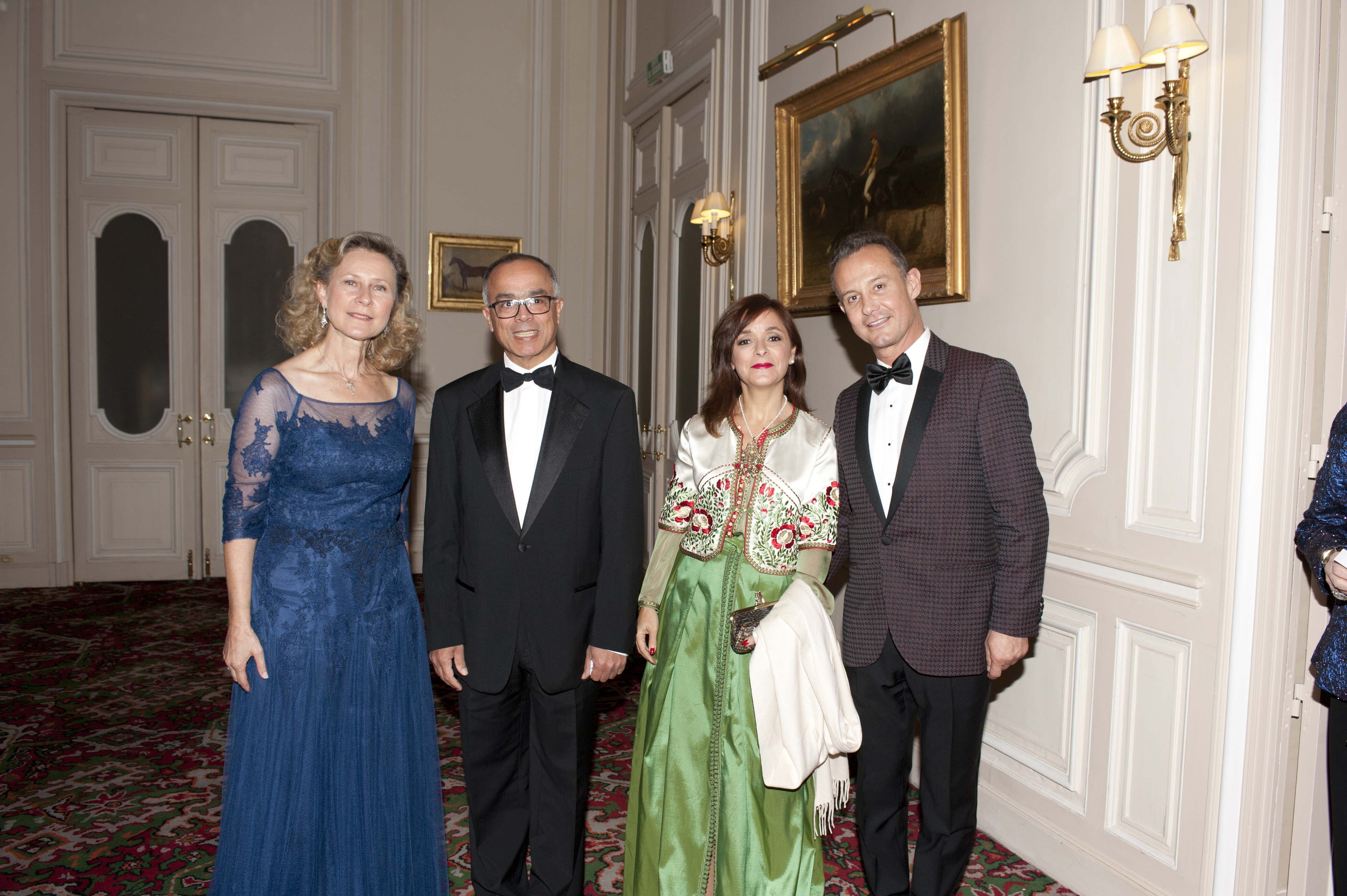 Armelle CEGLEC – Chakib BENMOUSSA, ambassadeur du Maroc – Mme Chakib BENMOUSSA – Francis BAILLET Armelle CEGLEC - Chakib BENMOUSSA, ambassadeur du Maroc - Mme Chakib BENMOUSSA - Francis BAILLET