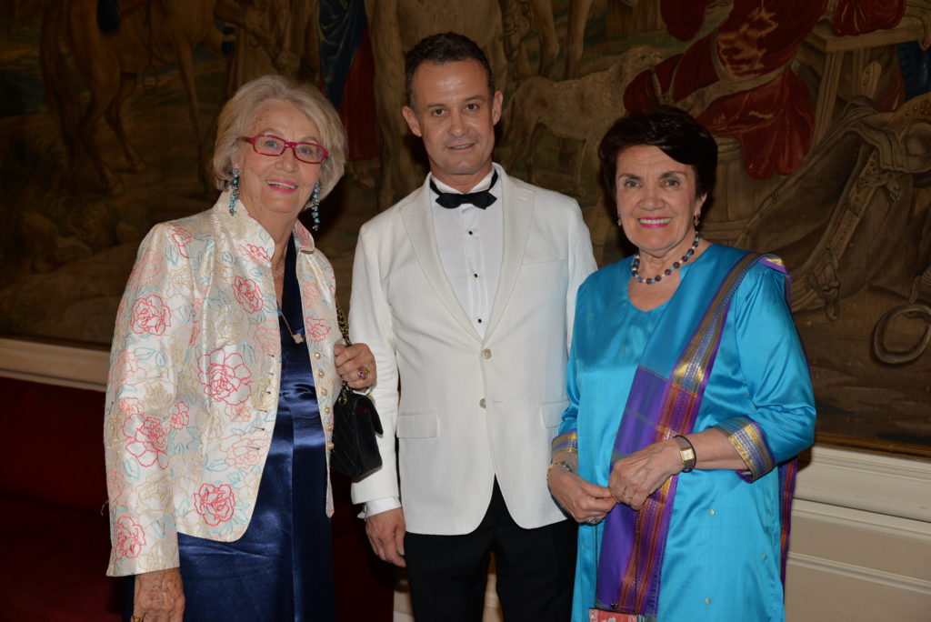 Hélène QUEUILLE – Francis BAILLET – Véra Béba USKOKOVIC Hélène QUEUILLE - Francis BAILLET - Véra Béba USKOKOVIC