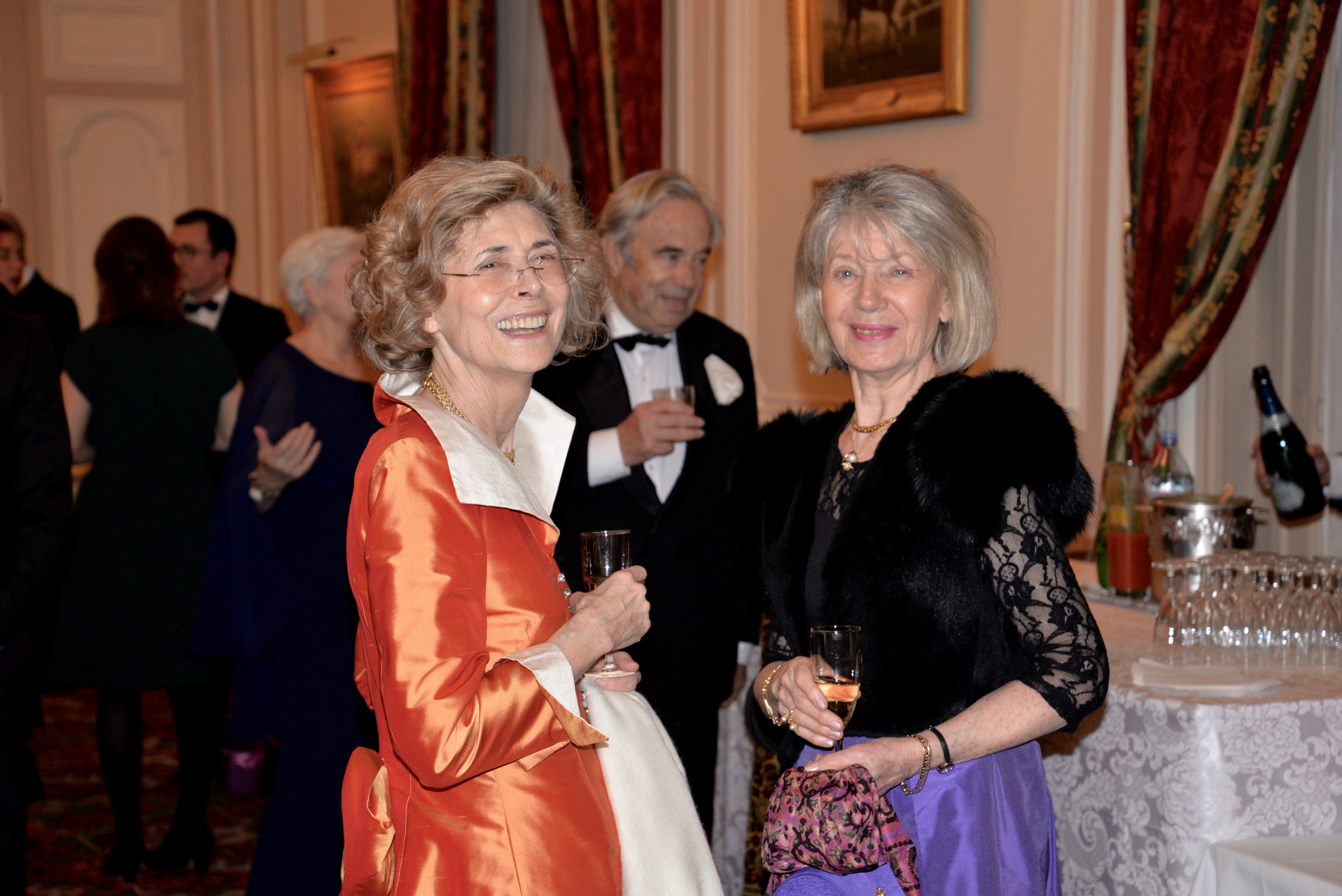 Evelyne ESTIENNE – Annie LE BOURVELLEC Evelyne ESTIENNE - Annie LE BOURVELLEC