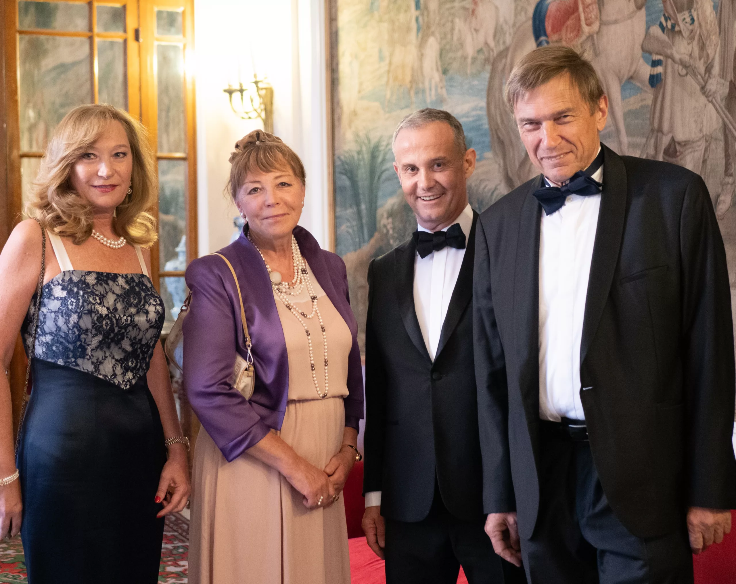 Marina Duprez - Nadia Lvoff - Maître Francis Baillet - Le Comte Alexandre Rosanov