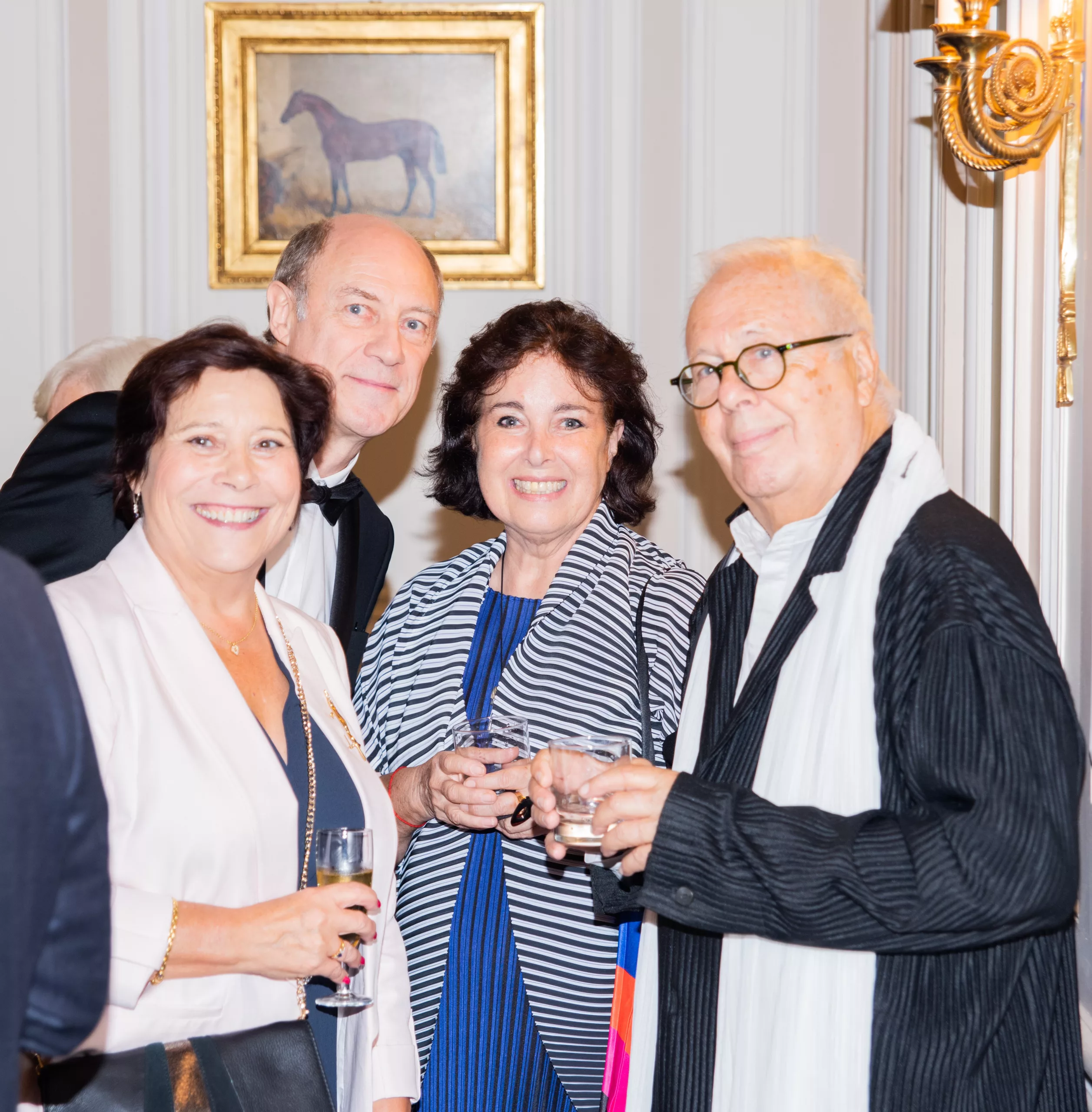 Béatrice Pavy-Morançais, responsable département affaires publiques chez Baillet Dulieu Associés – le metteur en scène Olivier Morançais – la sculptrice Michèle Chast – le Docteur Michel Chast Béatrice Pavy-Morançais, responsable département affaires publiques chez Baillet Dulieu Associés - le metteur en scène Olivier Morançais - la sculptrice Michèle Chast - le Docteur Michel Chast